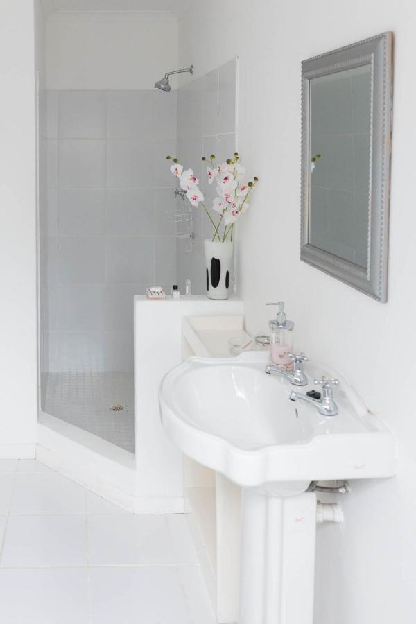 Church Hills Boutique Accommodation Riebeek-Wes エクステリア 写真